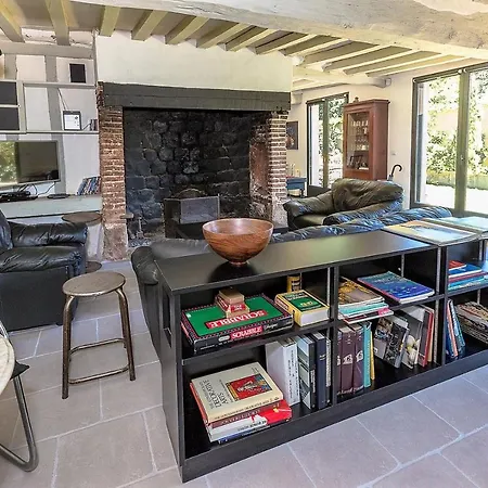 Maison Gabrielle בית נופש וארנגביל-סור-מר